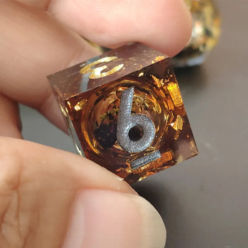 MINI PLANET Gold Sand Liquid Core Dice D&D Set Handmade Polyhedral Resin Dice With Sharp Edge For TRPG DND D6 D20 Dice Games
