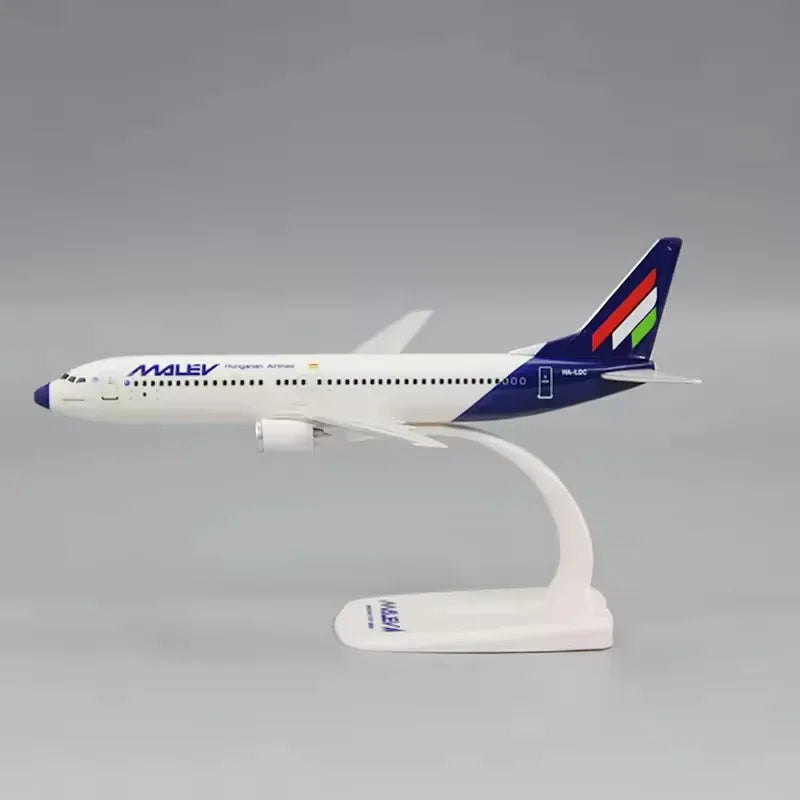 1:200 Scale B737-800 Skyup /B737 MAX8 Neos /Estonian Air/Virgin Atlantic/British A350 Airline Airplane Model Toys Plane Assembly
