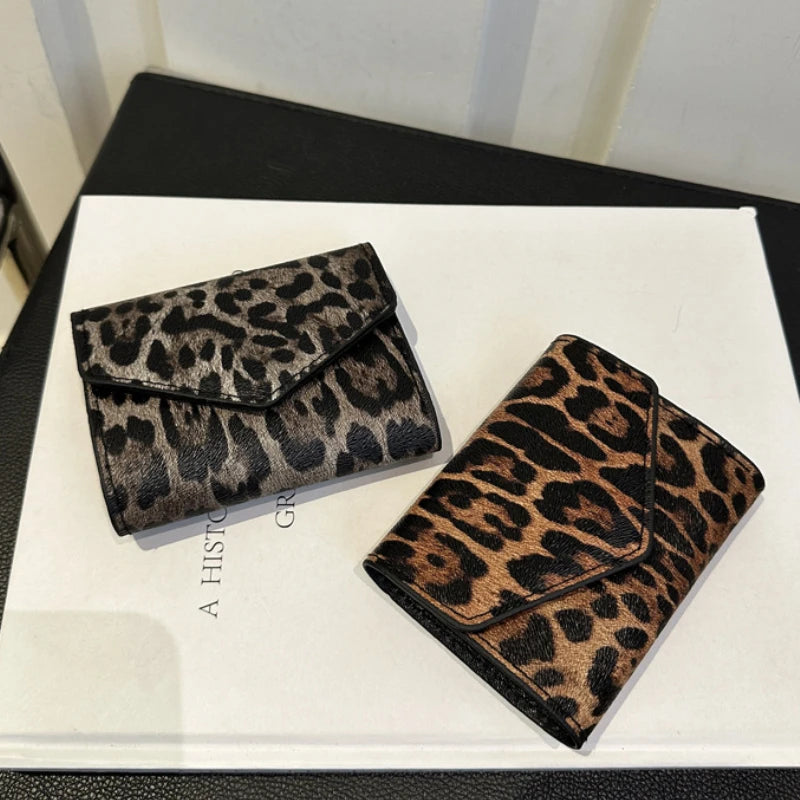 Compact and portable Personalized and Fashionable Pu Leather Handbag for Women, Small Square Bag New Style Bolsas De Mujer