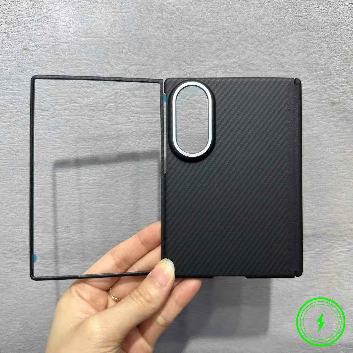 Luxury Busienss Nano-carving Carbon Fiber Texture Case for For Samsung Galaxy Z Fold 8 for Magsafe Hinge Alloy Lens Phone Cover