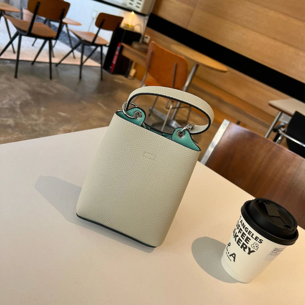 Contrasting Color First Layer Cowhide Mobile Phone Bag, New Mini Bucket Multi-function Portable Shoulder Messenger Women's Bag