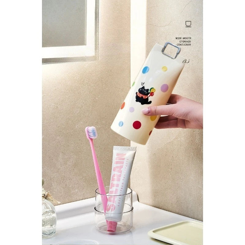 Ins Fashion Trendy Appearance Quality Travel Toothbrush Case with Polka Dots for Toothbrush and Cup Storage