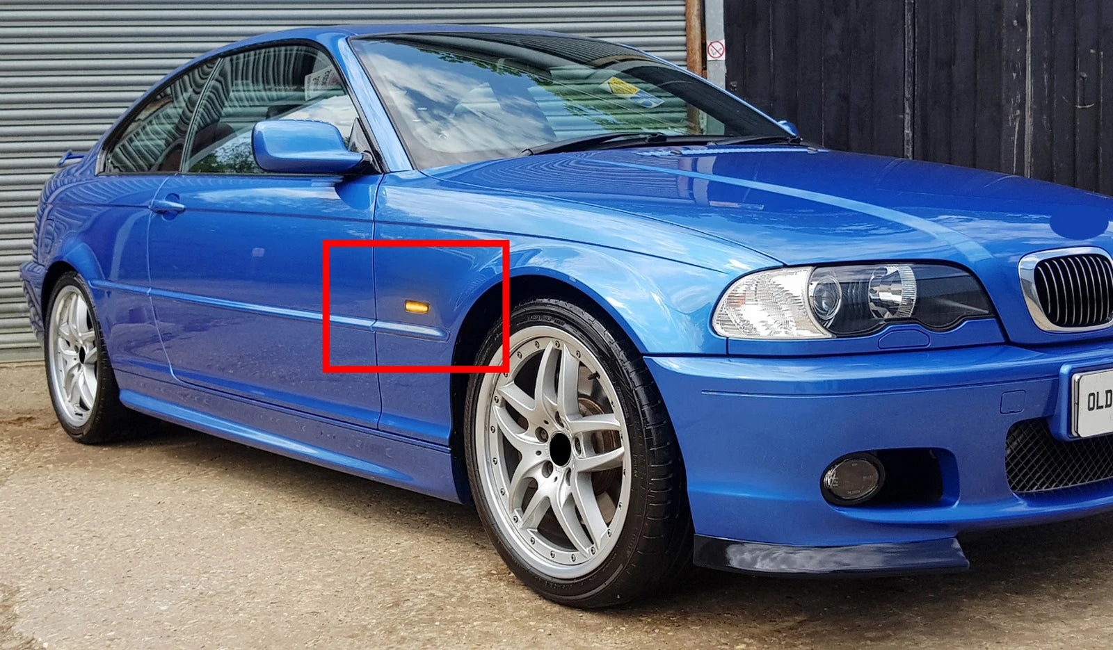 2x LED Side Marker Indicator Repeater Turn Signal Light Lamps For BMW 3 Series E46 Estate Coupe HB