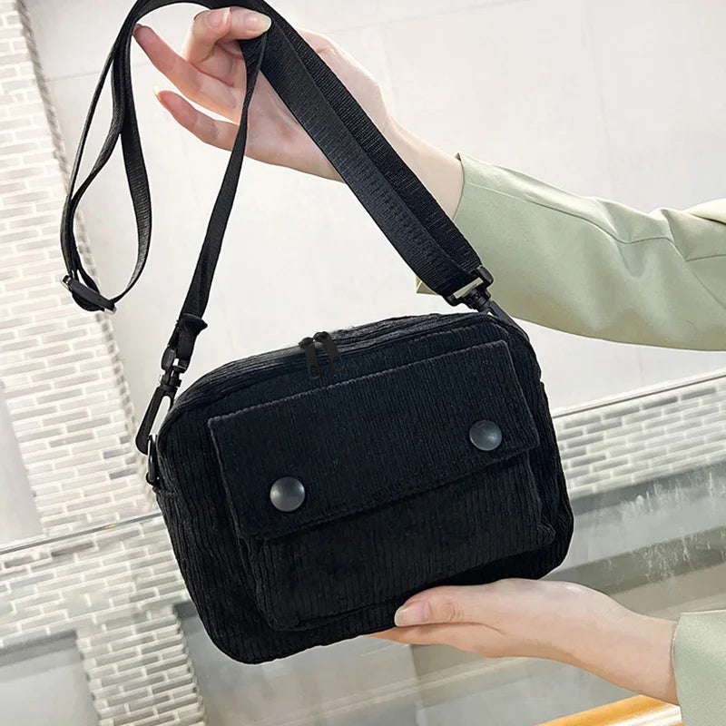 Trendy Button-detail Women's Shoulder Bag for Daily Use Commute Stylish Multi-color Lightweight Casual Functional Crossbody Bag