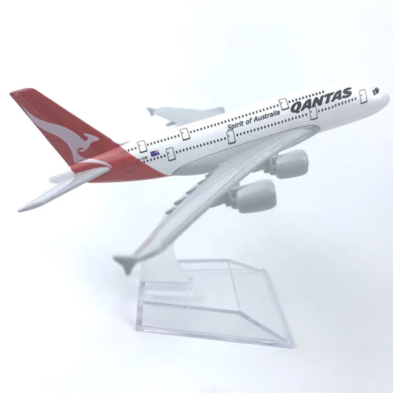 20CM Simulation Alloy Aircraft Australia 380 Airlines Plane Models With Landing Gear Kids Gifts Collection Aircraft Toy