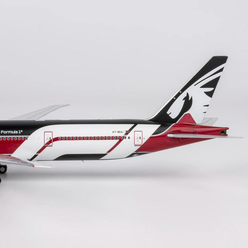 73096 Alloy Collectible Plane Gift NG Models 1:400 Qatar Airways Boeing B777-300ER Diecast Aircraft Jet Model A7-BEG