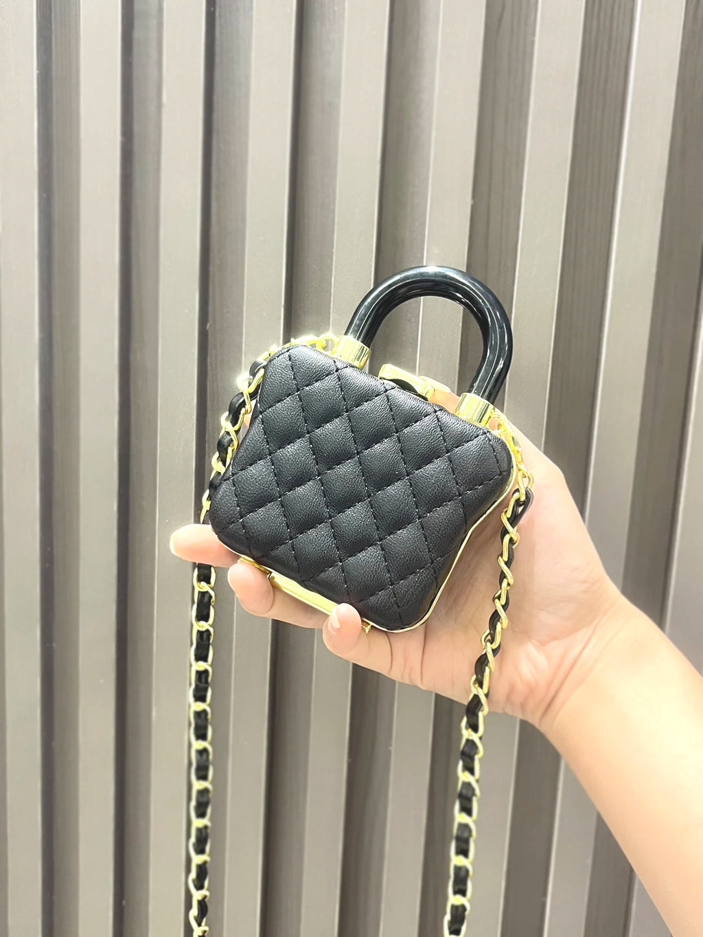 mini small luxury Designer shoulder bags Evening bag Purses and handbag funny metal shape Clutch purse Party Wedding  Coin purse