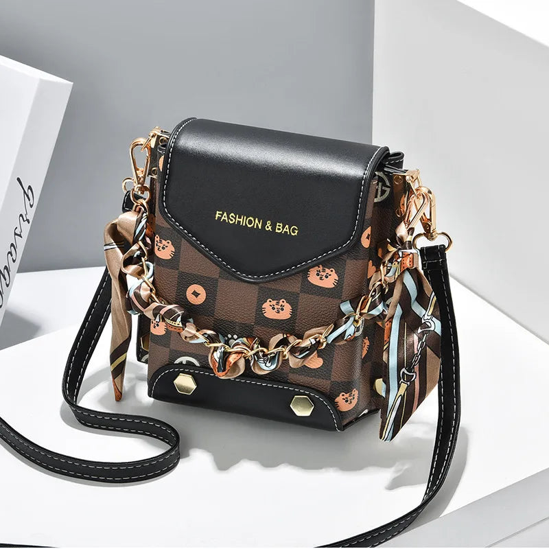 Mobile Phone Bag Women's New Summer Fashion Mini Bag Fashion Single Shoulder Crossbody Good-looking Suitable Daily Collocation