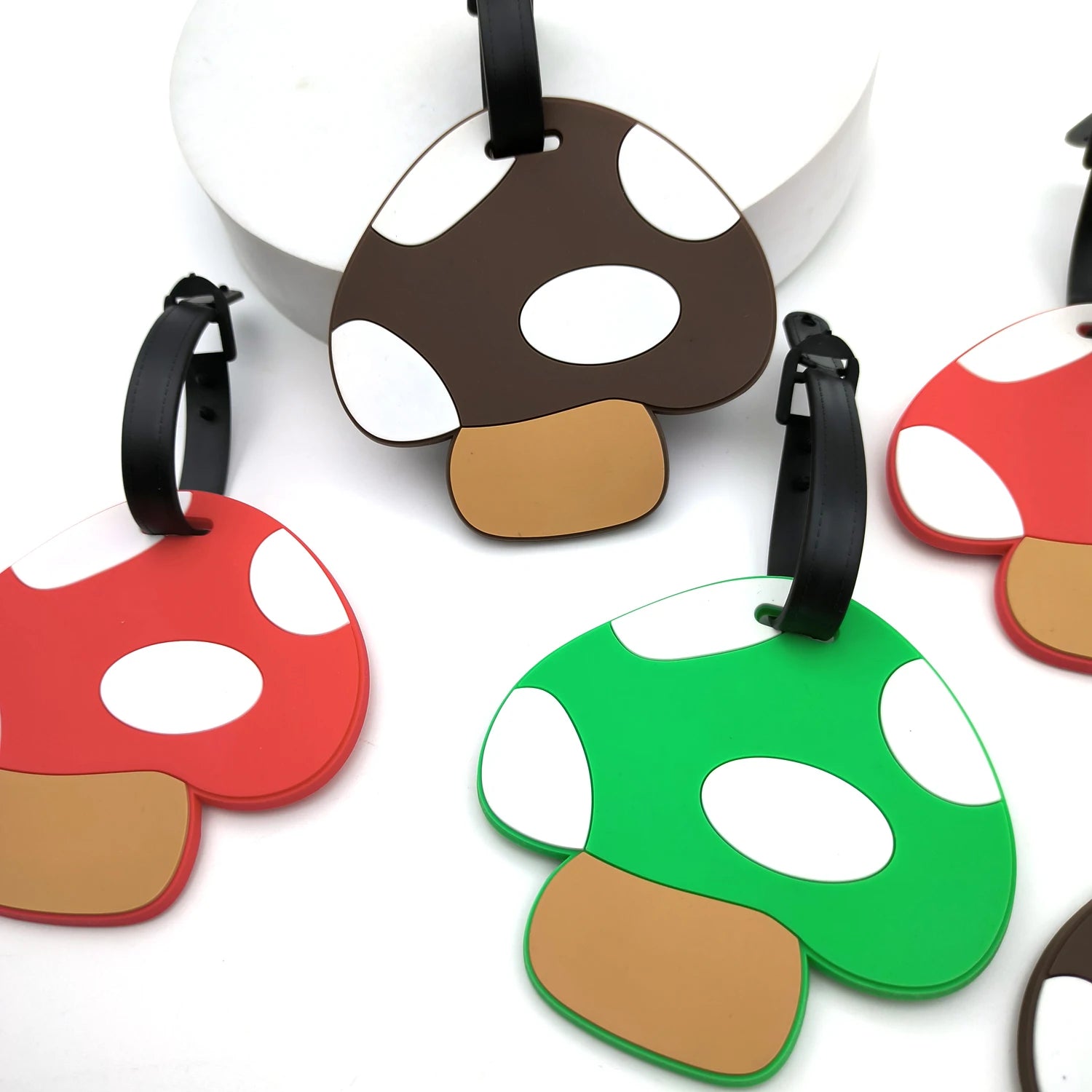 1pc/3pcs Cute Mushroom Luggage Tag Personal Item Luggage Anti Loss Signage Tag Couple Creative Book Bag Hanging Tag Unisex
