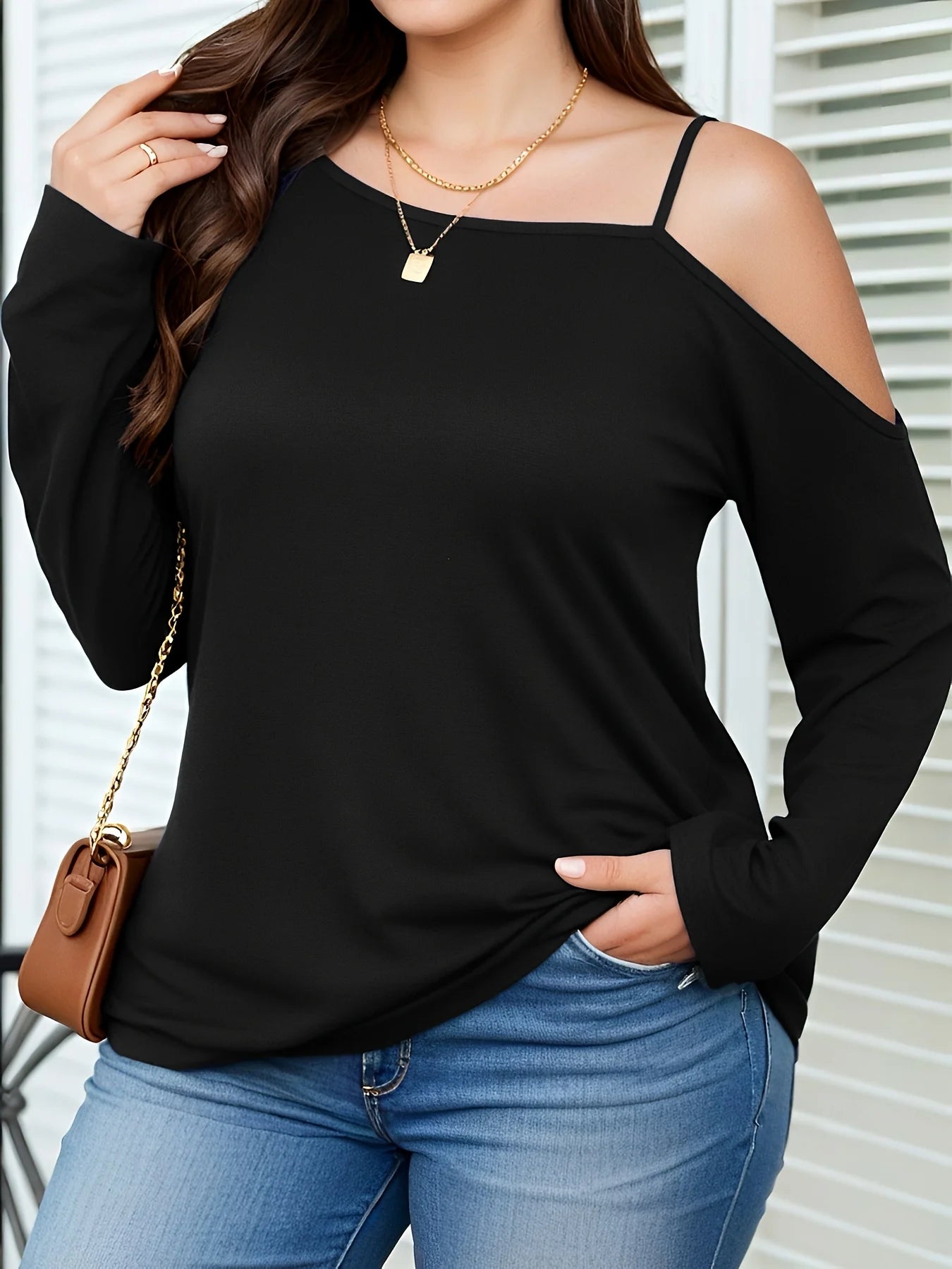 Plus Size Cold Shoulder Long Sleeve Top for Effortless Style and Comfort
