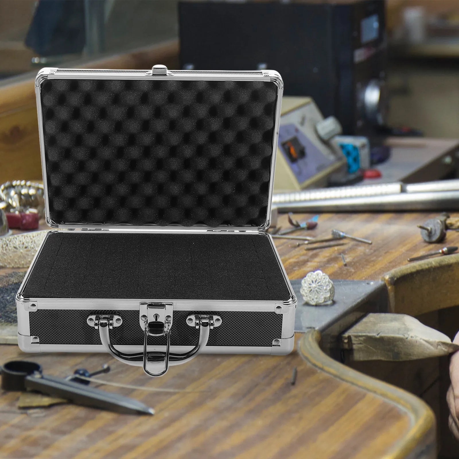 Aluminum Alloy Toolbox Portable Heavy Duty Multi Functional Tool Storage Case for Home Workshop DIY Organization Large Capacity