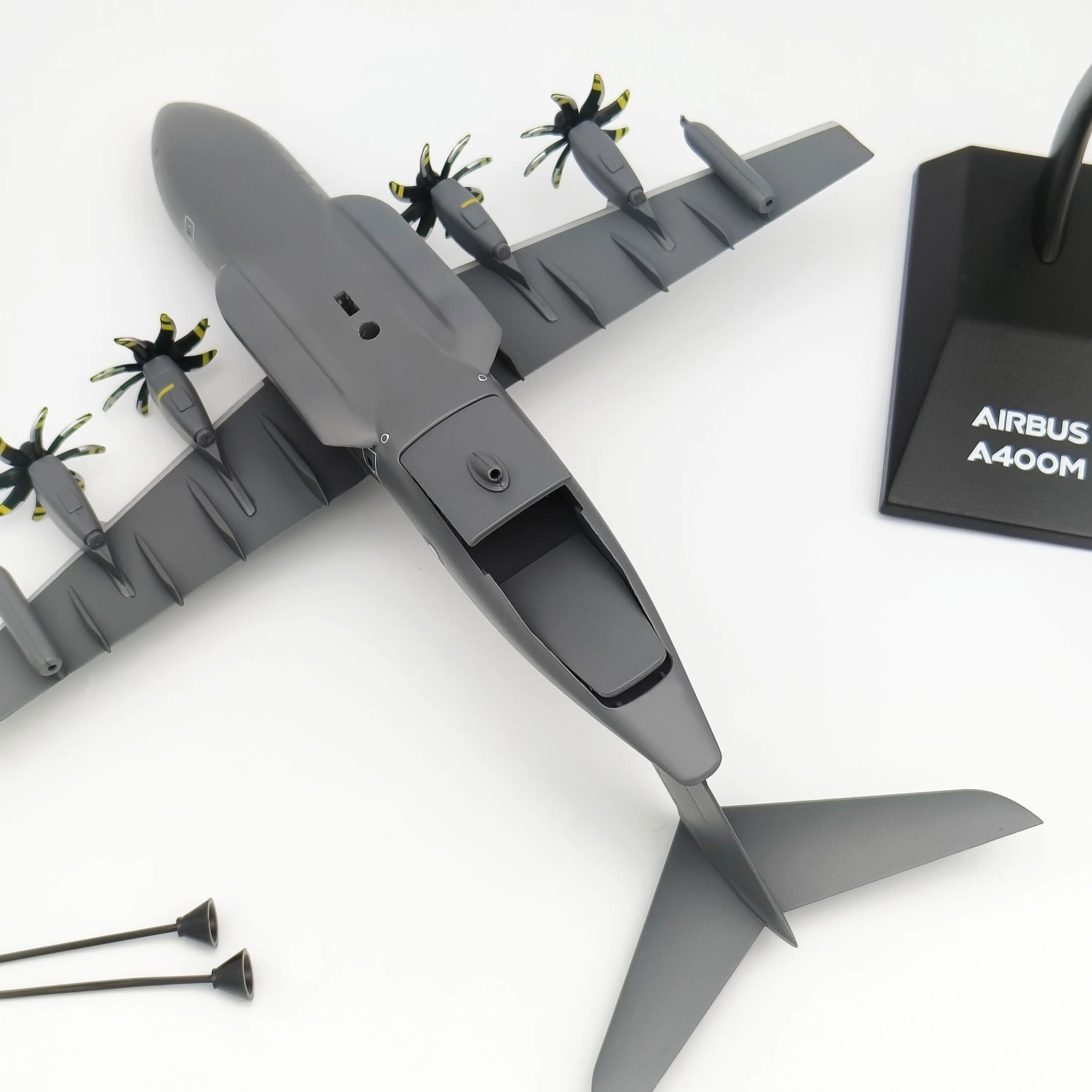 【aimo wings】Airbus A400M Scale1:200 Aircraft Plane Model