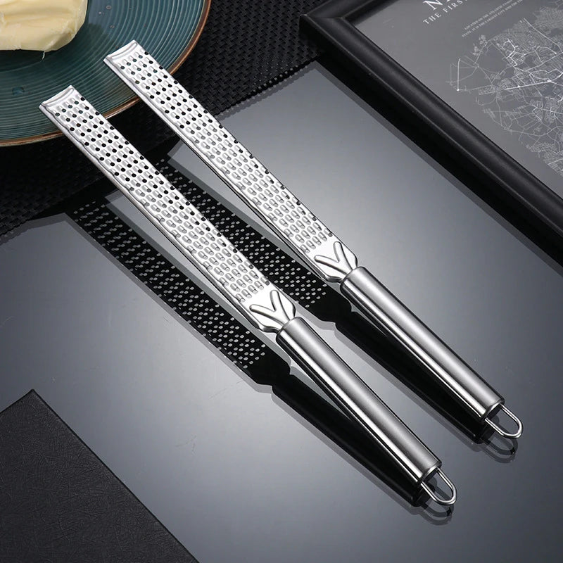 1PCS Home Stainless Steel Cheese Lemon Grater Cheese Grater Chocolate Lemon Fruit Long Grater Kitchen Gadgets