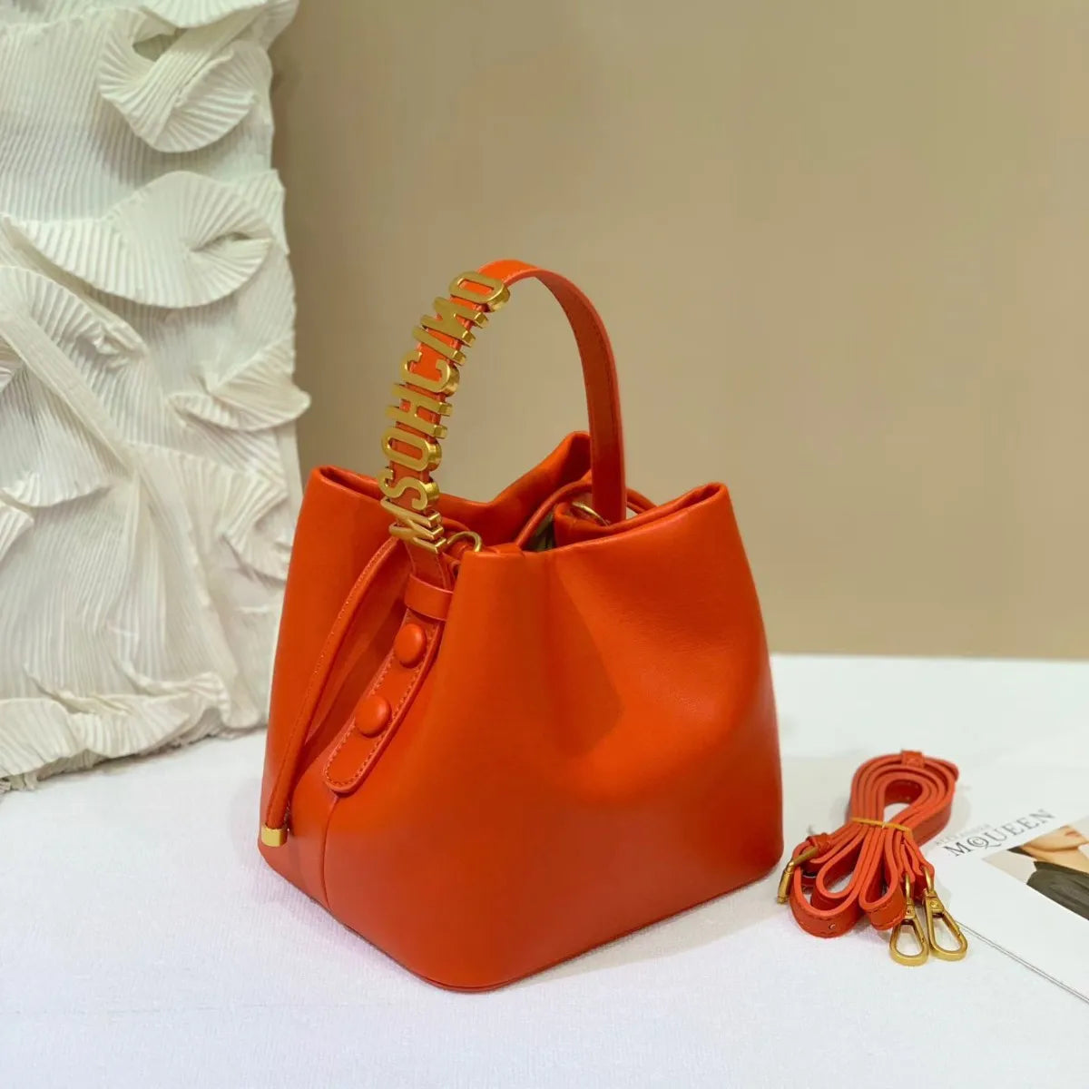 2026 New Women's Solid Color Single Shoulder Handbag Famous Luxury Designer Metal Buckle Large Capacity Diaper Bag