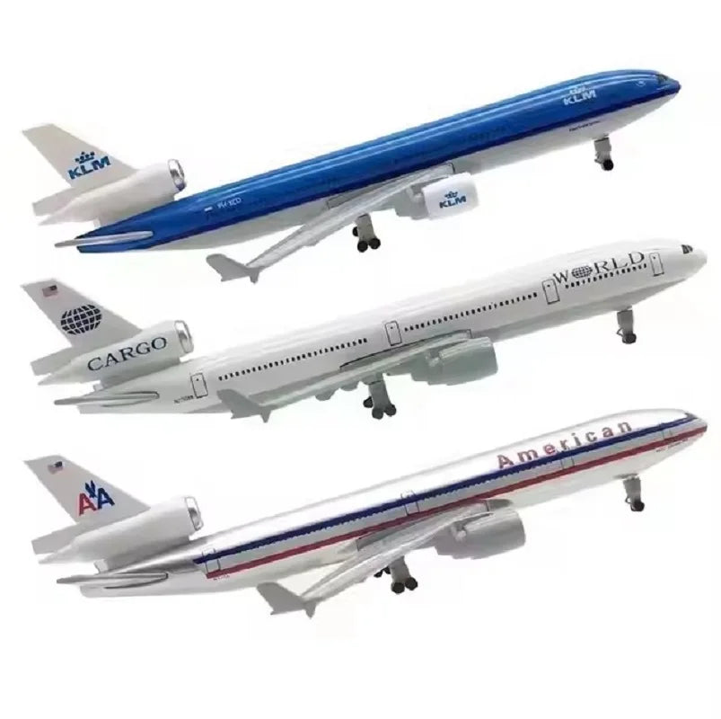 20cm A330 Beluga Xl Model Airplanes A380 A350 Md11 Toy Planes Replica Alloy Material W Wheels Landing Gears Children Toys Gift