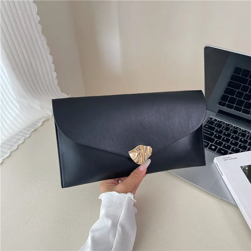 New Fashion Women Large Capacity Envelope Clutch Bag Solid Color Casual Simple Handbag