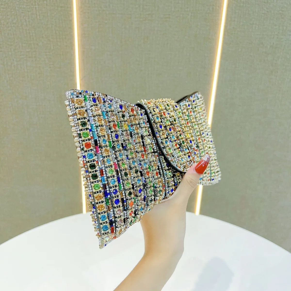 New Luxury Diamond Clutch Bag Women Retro Shoulder Bag Small Evening Purse Dinner Bag