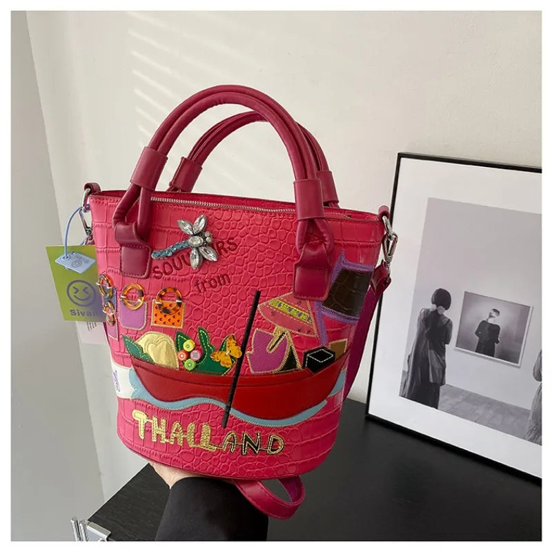 2026 New Large Capacity Commute Stylish Design Crossbody Bags Fashion Zipper Sewing Thread Sweet PU Women's Shoulder Bags