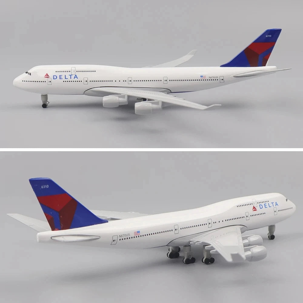 20CM Metal Aircraft Model B747 Delta Air Airlines Metal Replica Alloy Material Aviation Simulation Children's Birthday Gift For