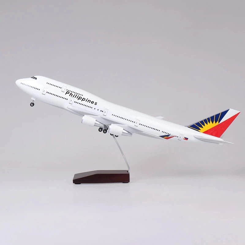 1:150 Scale 47cm Diecast Airplane Toy Philippine Airways B747 Plane Resin Model Kit With Lights & Base Aviation Collectible Gift