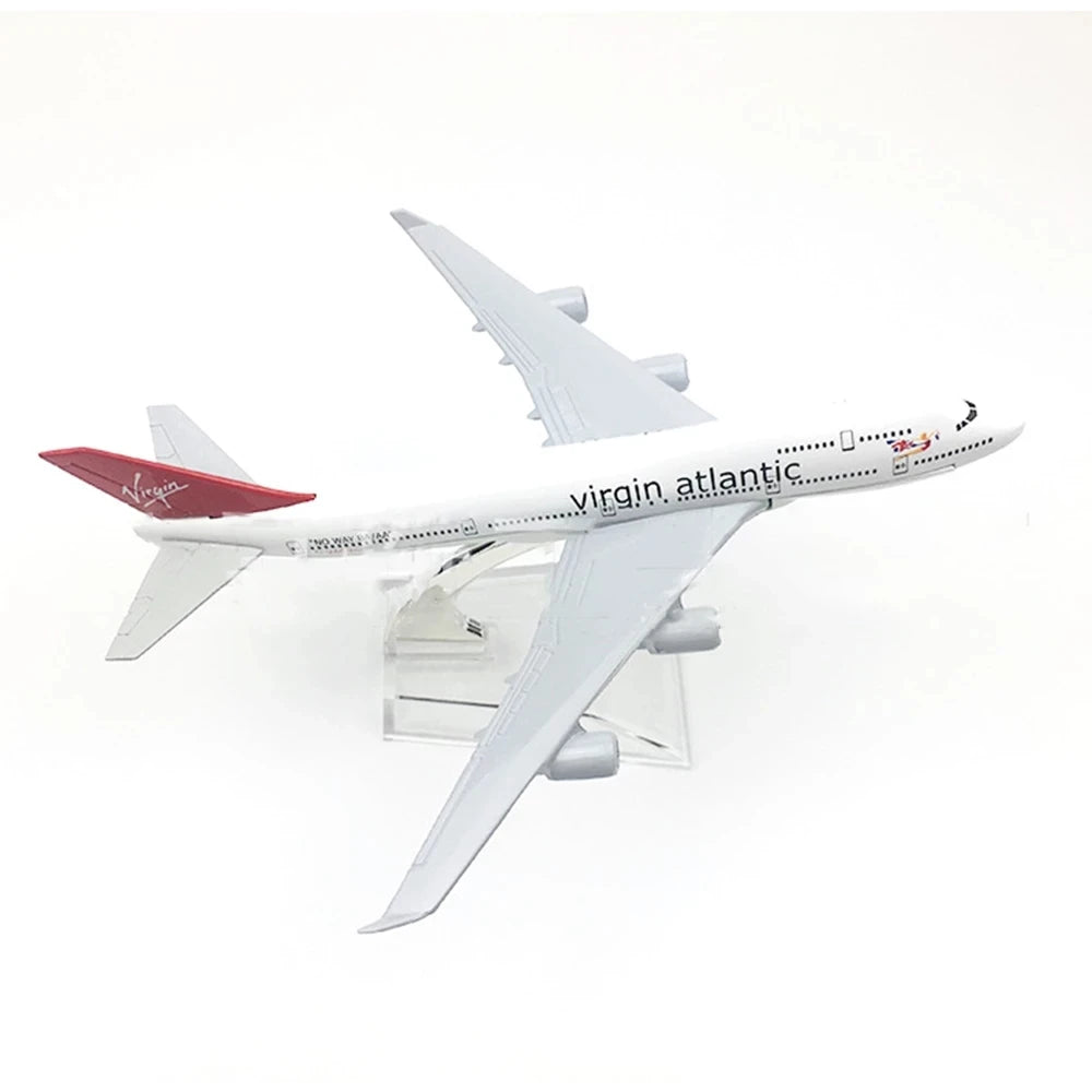 16CM Toy planes B747 British Virgin Atlantic Aircraft Model Passenger Alloy Metal airplane diecast Collectible Gift Display
