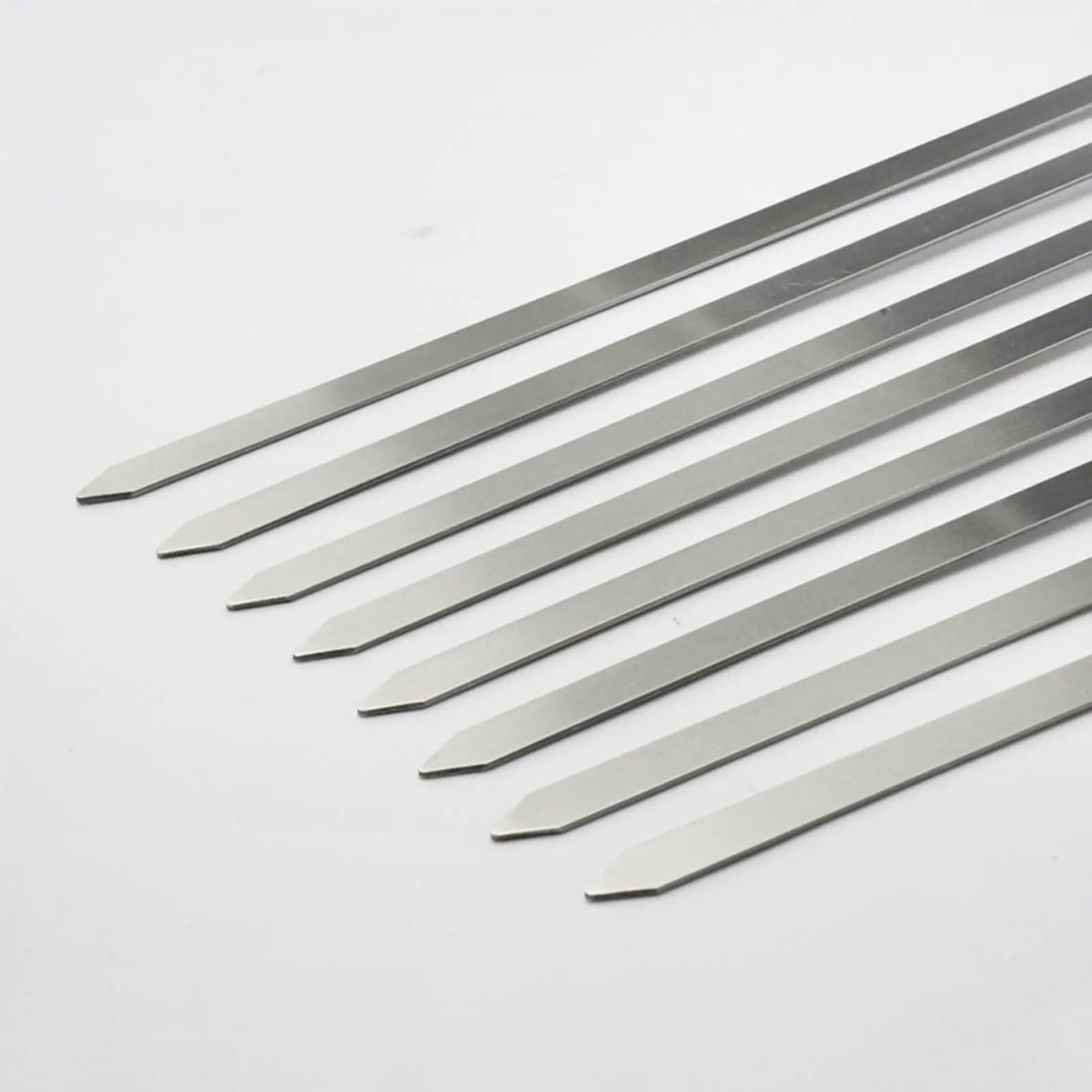 8 Pieces Barbecue Skewers Outdoor Cooking with Storage Pouch Reusable Kebab Skewers for BBQ Meats Grilling Prawn Seafood