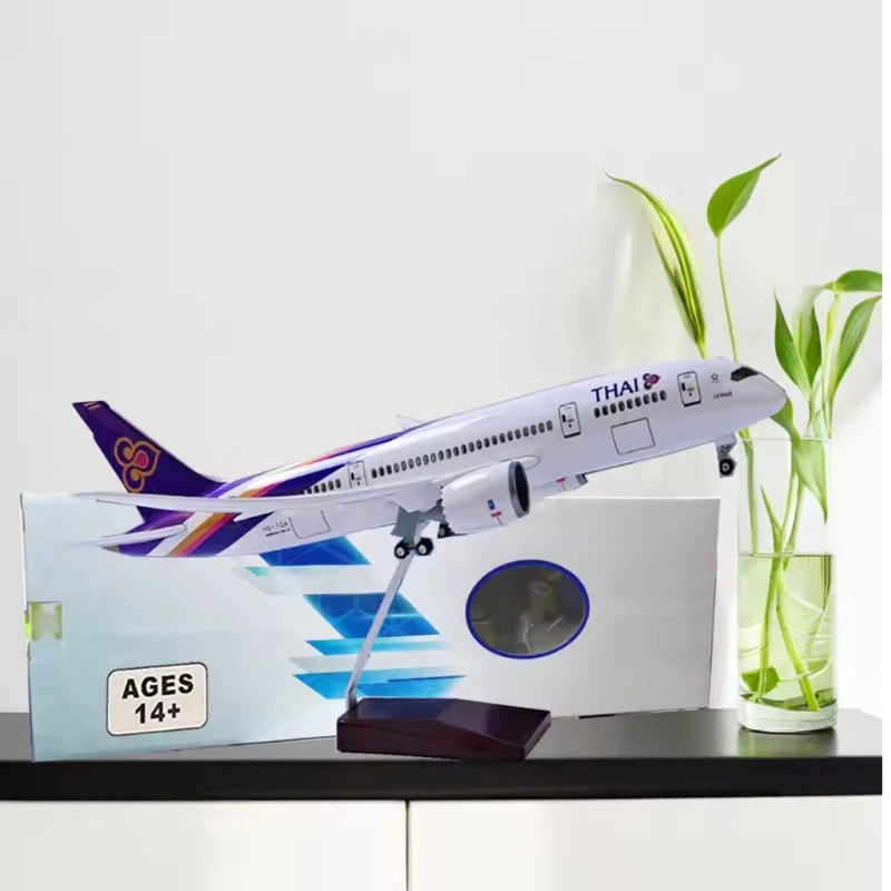 New 47CM Thai Airways B787 Model Plane Resin Diecast Airplanes with LED Light Aircraft Model Ornaments Collection Display Gifts