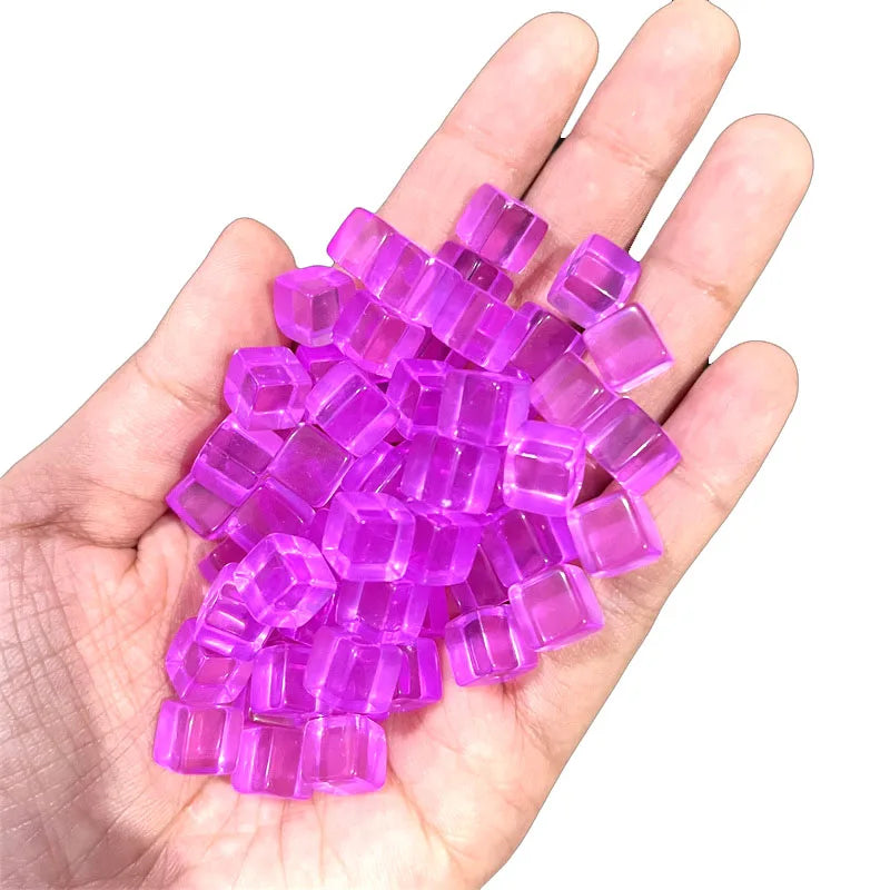 100pcs Crystal Dice 8mm – Transparent Cube Chess Tokens Board Game Pieces / 100 dés cristal 8mm – Jetons transparents jeux de société