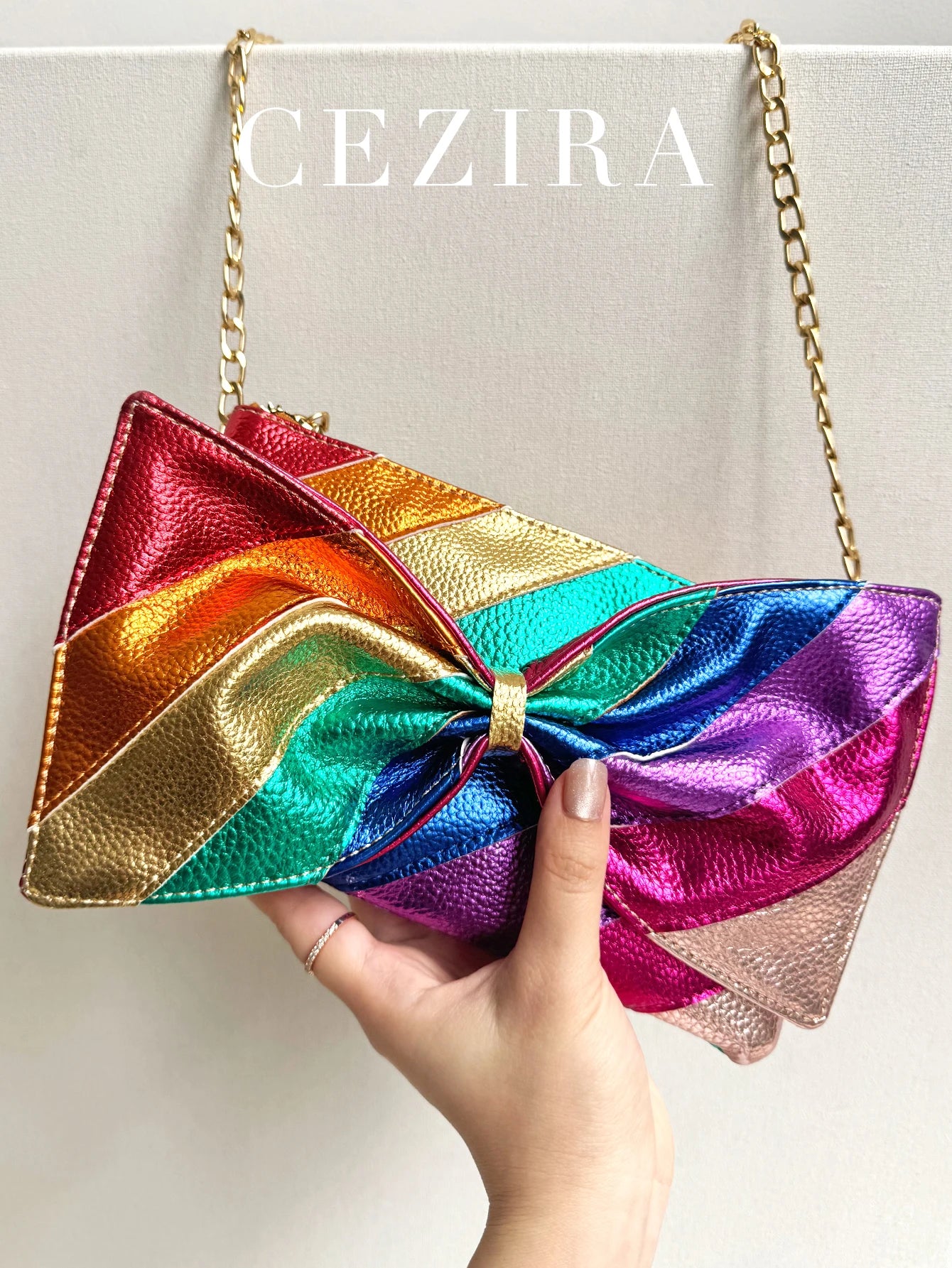 Luxury Metallic Vegan Leather Handbag Colorful Stripes Patchwork Sweet PU Bow knot Clutch Metal Chain Crossbody Bag Funky Y2K