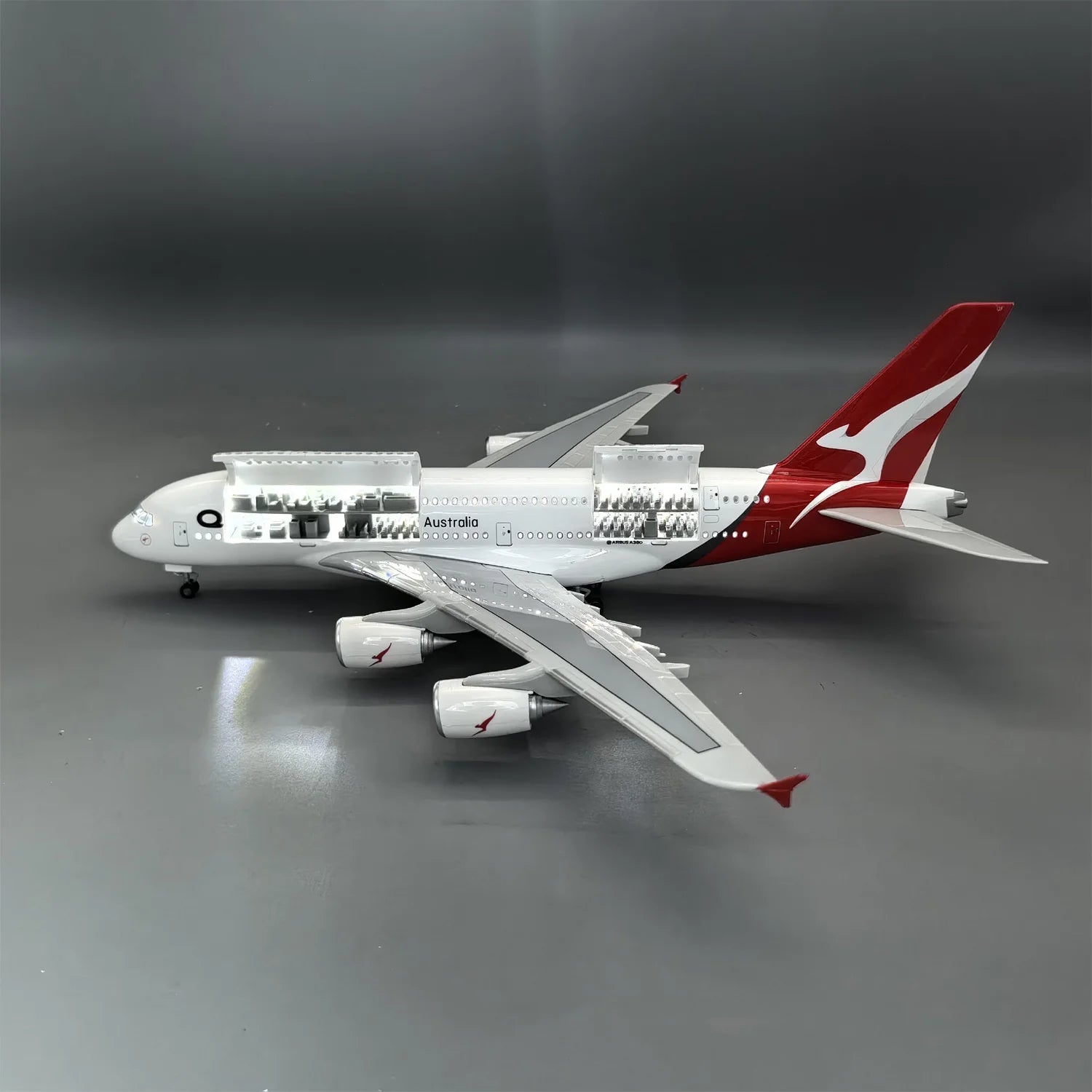 New 1/160 scale Qantas A380 Aircraft Model, Openable Door Resin Diecast collectible aircraft with Landing Gear Wheels Light