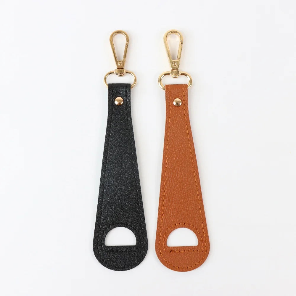 Fresh Light Green Leather Luggage Tag, Adjustable Anti-Lost Baggage Identifier Card, Essential Travel & Business Trip Accessory