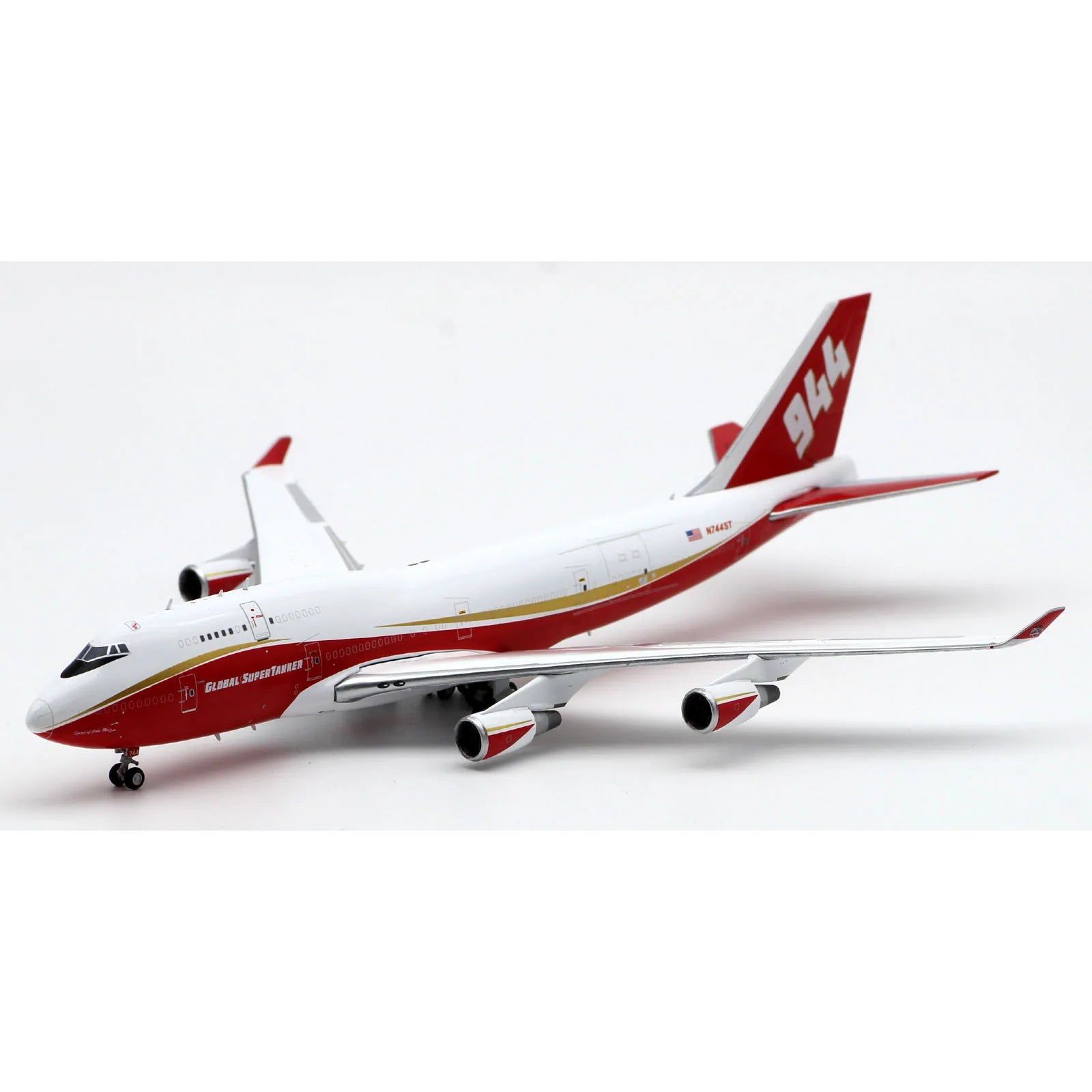 XX4910 Alloy Collectible Plane Gift JC Wings 1:400 Global Super Tanker Boeing B747-400 Diecast Aircraft Model N744ST With Stand