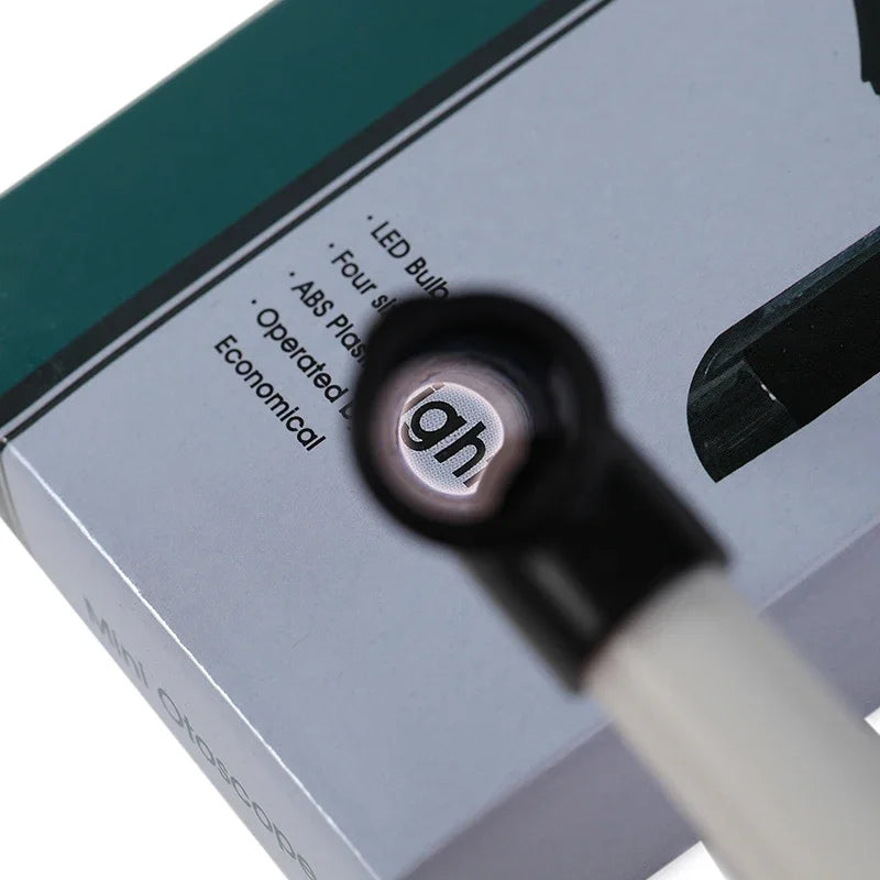 Medical LED Otoscope Ophthalmoscope Ear Care Ear Cleaner Otoscopio Medico Ear Light Scope Set Spotlight Diagnostic Flashlight