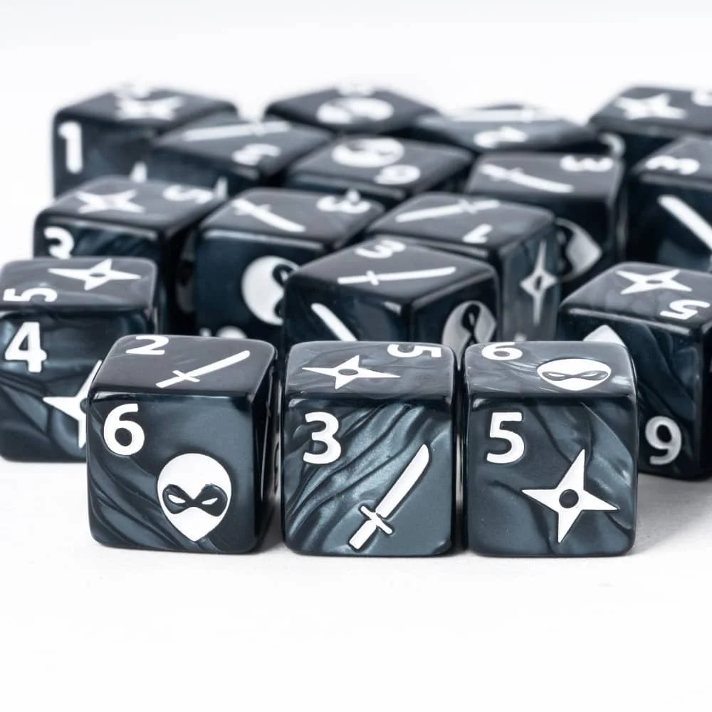 7Pcs Shield D6 Game Dices 6 Sides D6 Cubes New Design 16mm Standard Polyhedral Dice Set for Tabletop Role Playing Board Games
