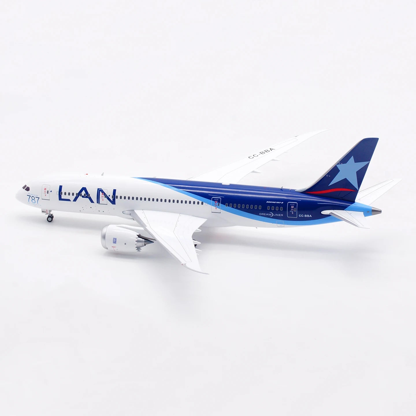 IF788LAN001 Alloy Collectible Plane Gift INFLIGHT 1:200 LAN Airlines "Dreamliner" Boeing B787-8 Diecast Aircraft Model CC-BBA