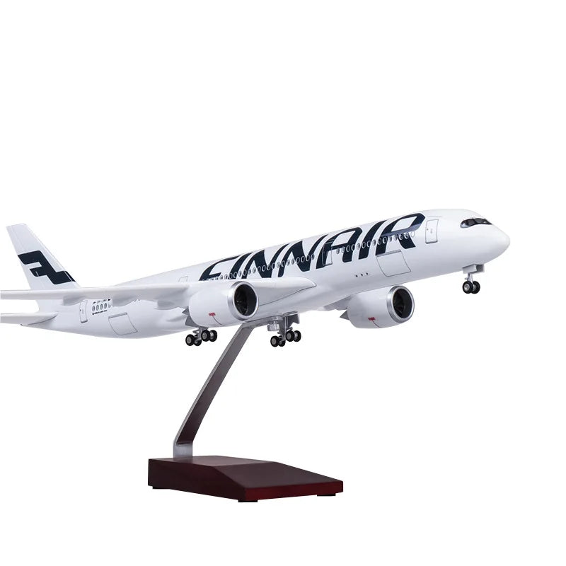 Airplane Airbus A350 Finland 47CM 1/142 Scale FINNAIR Airline Model Diecast Plastic Resin Plane For Collection Decoration home