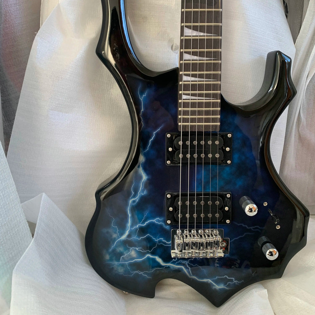 Striking Lightning Bolt Graphic Electric Guitar - Eye-Candy Rock Machine, Pro Setup Included