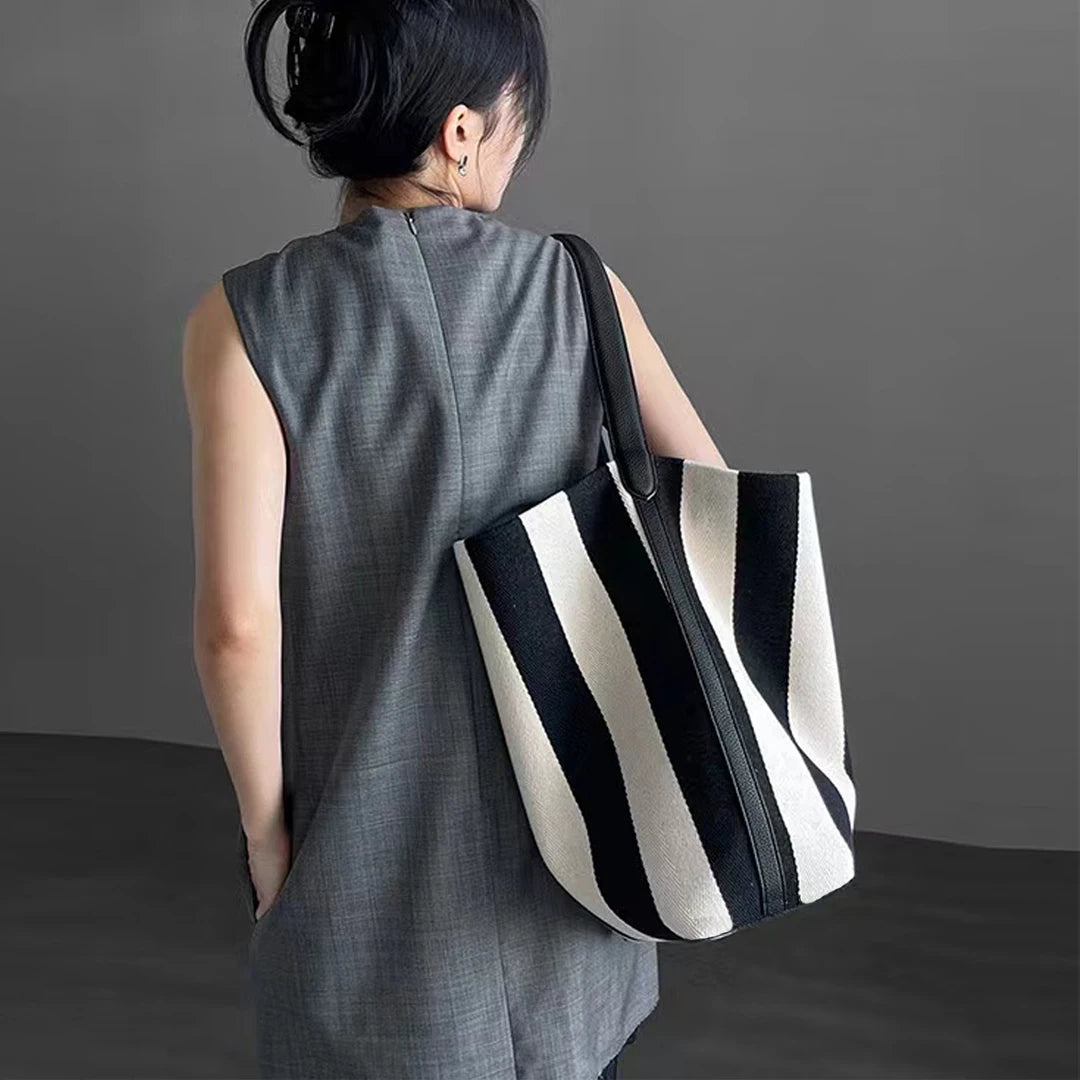 Black and white striped tote bag large capacity women's canvas commuting bag simple and casual shoulder bag Korean Handbag