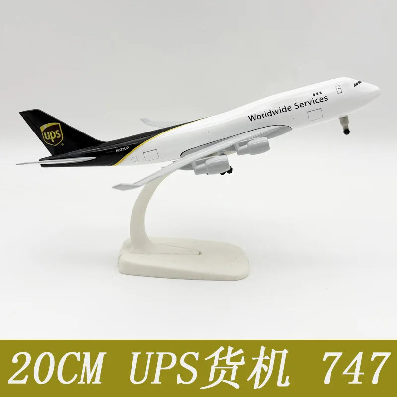 20cm Metal Model Planes B747 UPS Cargo Airways Diecast 1/300 Scale Miniature Airplane Kit With Stand Aviation Souvenir Ornaments