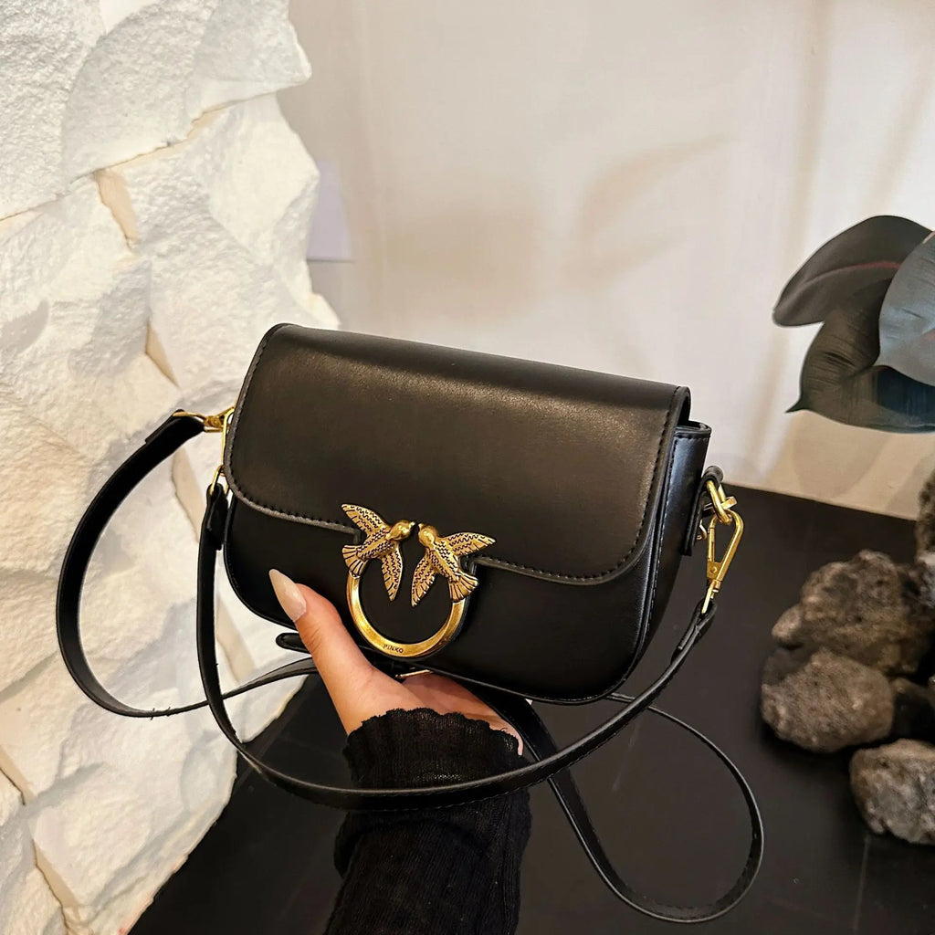Fashion commuter women's bag Bacchus chain bag One shoulder oblique span Swallow bag Flying bird double flying swallow bag