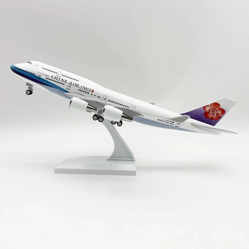 30cm Scale Plane 1/250 B747 Series Model Airplane Toy Resin Diecast Airplanes Building Kit (With Stand) Aviation Toys for Boys