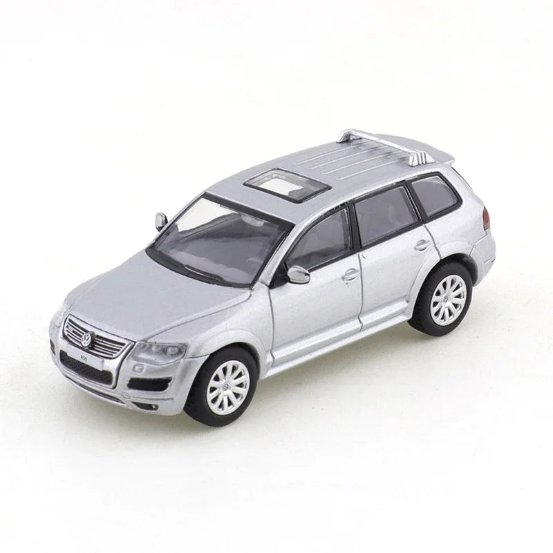 SHADOW / DCT 1/64 Volkswagen Touareg R50 Car Alloy Toys Motor Vehicle Diecast Metal Model Kids Xmas Gift Toys for Boys