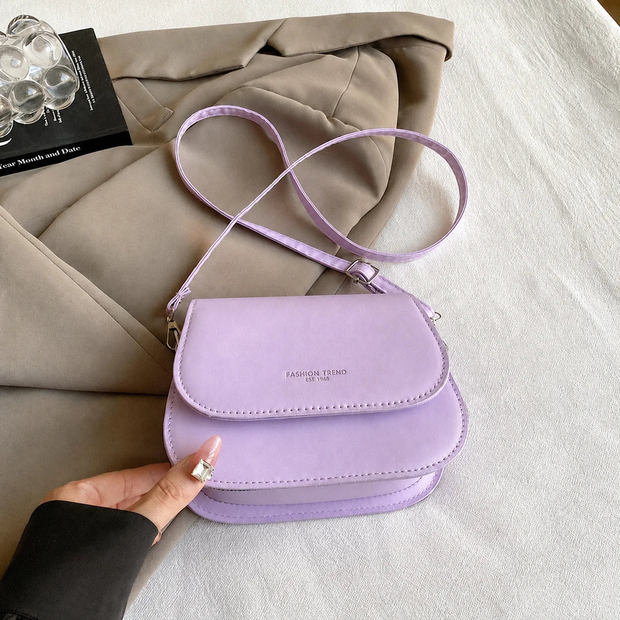 2026 New Fashion Saddle Shoulder Bag Women PU Leather Crossbody Bag Simple Solid Color Flap Messenger Bag Fashion Handbags Pouch