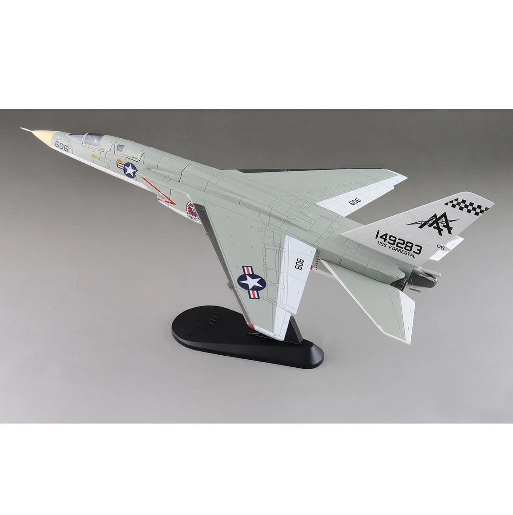 HA4708 1/72 American RA-5C 149283 reconnaissance aircraft model RVAH-11 1967 alloy aircraft model