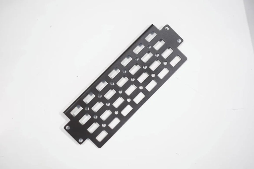 For 87-04 Nissan Safari Y60, Storage Grille Compartment at the Bottom of the Armrest Lid. For Nissan Patrol Y60 Accessories.