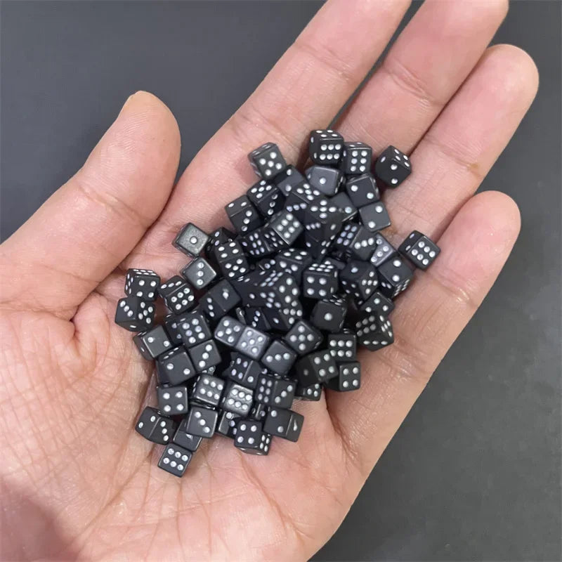 200Pcs 12colors 5*5*5mm Solid Clear Transparent Mini D6 Acrylic Right Angle Point Dice Six Sided Cube For Board Game accessories