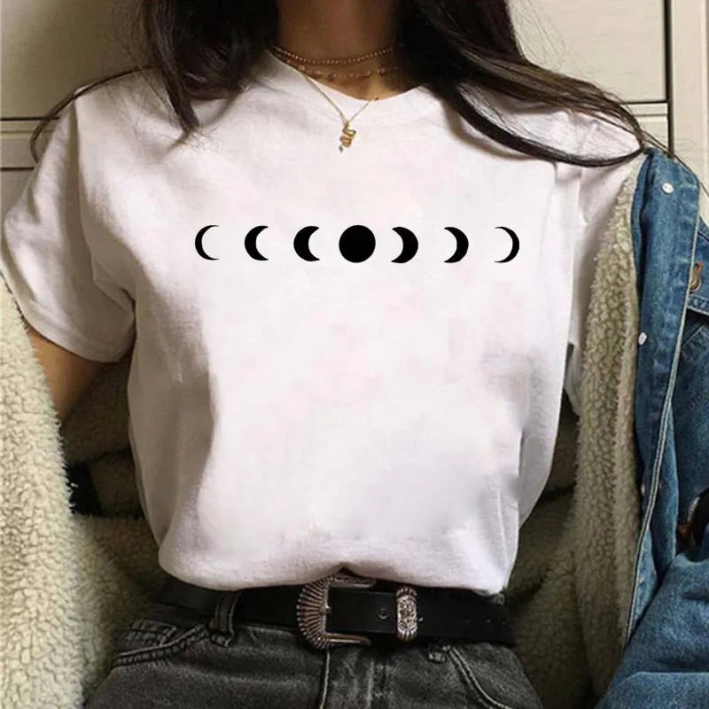 New Fashion Black Tops Funny Female T-shirt Casual Tee Woman Clothes Y2k Cute Tops Moon PrintWomen Harajuku Summer T Shirt Girl