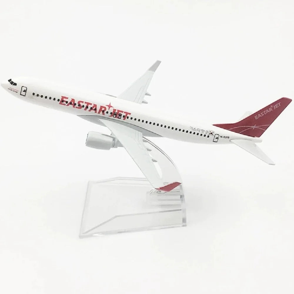 16cm B737 Korea Eastar Jet Airlines Alloy Aircraft Model Diecast 1/400 Scale Plane Metal Toy Miniatures With Base Boys Hobbies