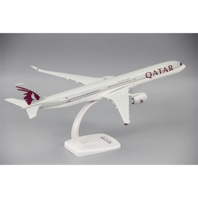 New 1:200 Scale A350-1000 Qatar Airways Airlines ABS Plastic Airplane Model Aircraft Plane Assembly Collection Display Fans