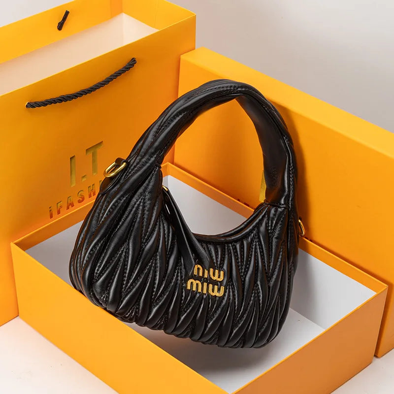 2026 New Wrinkle Wrist Crescent Bag, Niche Light Luxury Underarm Bag, High-End Bowling Bag